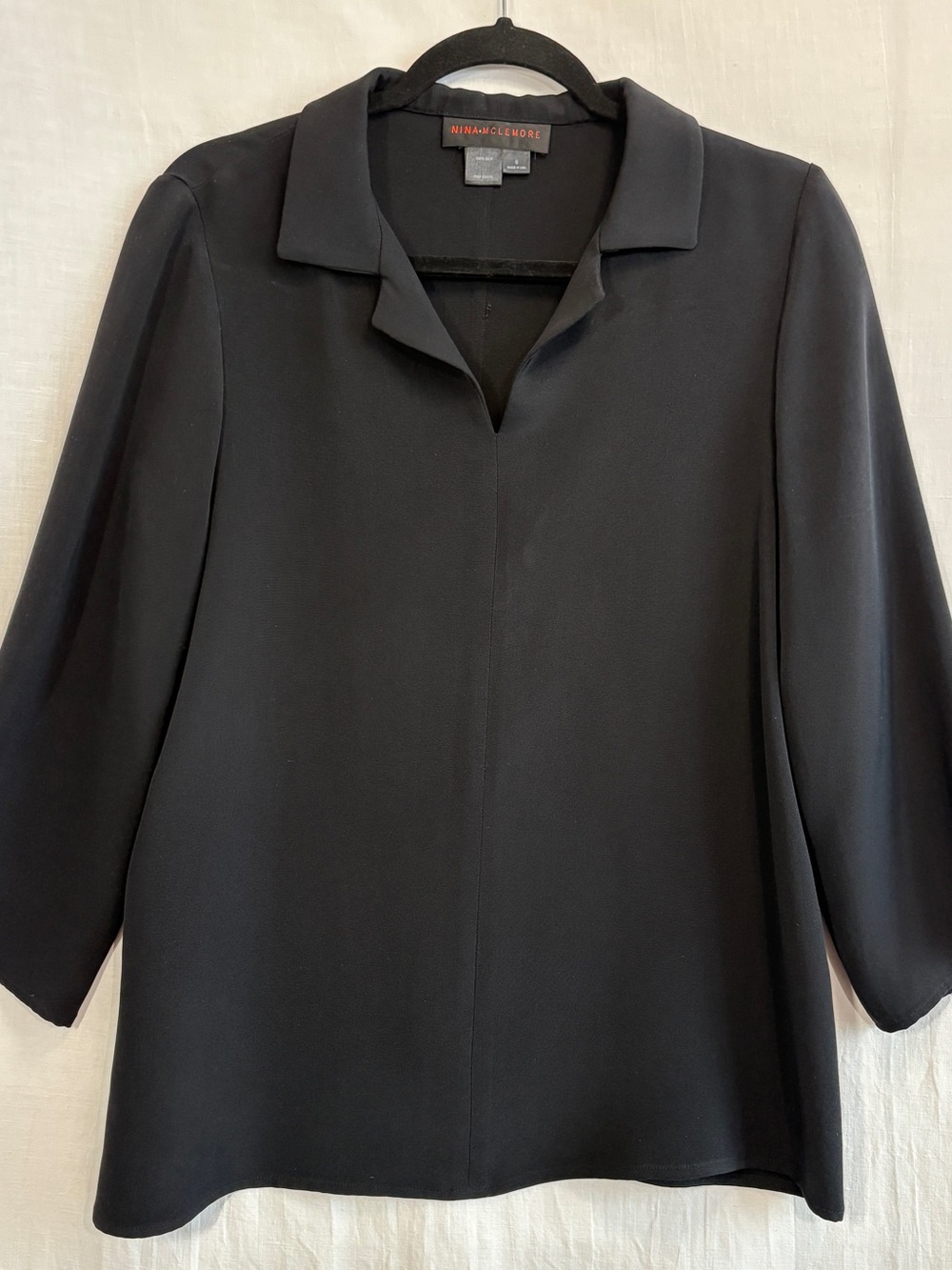 Nina Leonard Black Collared Silk Blouse
